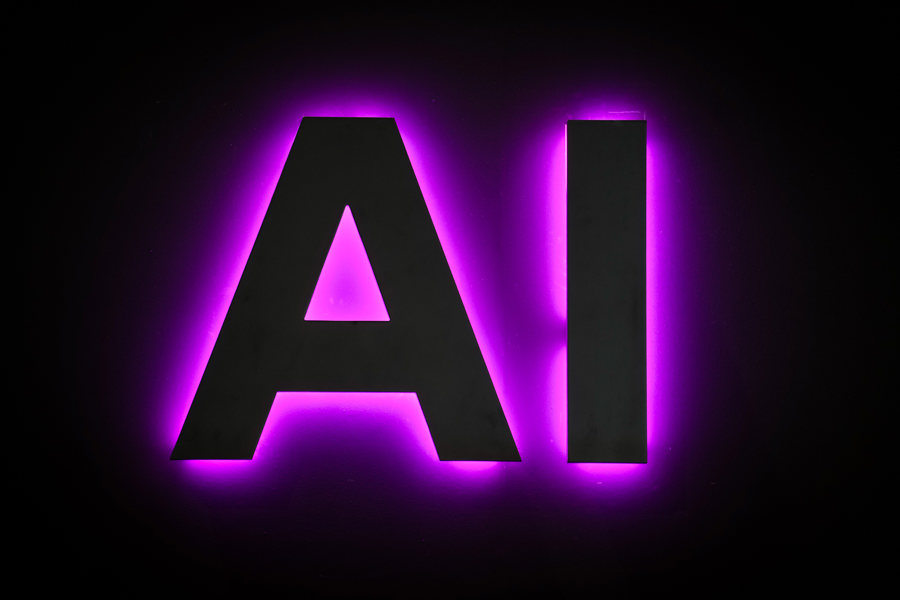 Ni todo avance implica progreso ni hay que dar a IA autonomía que ninguna tecnología tuvo