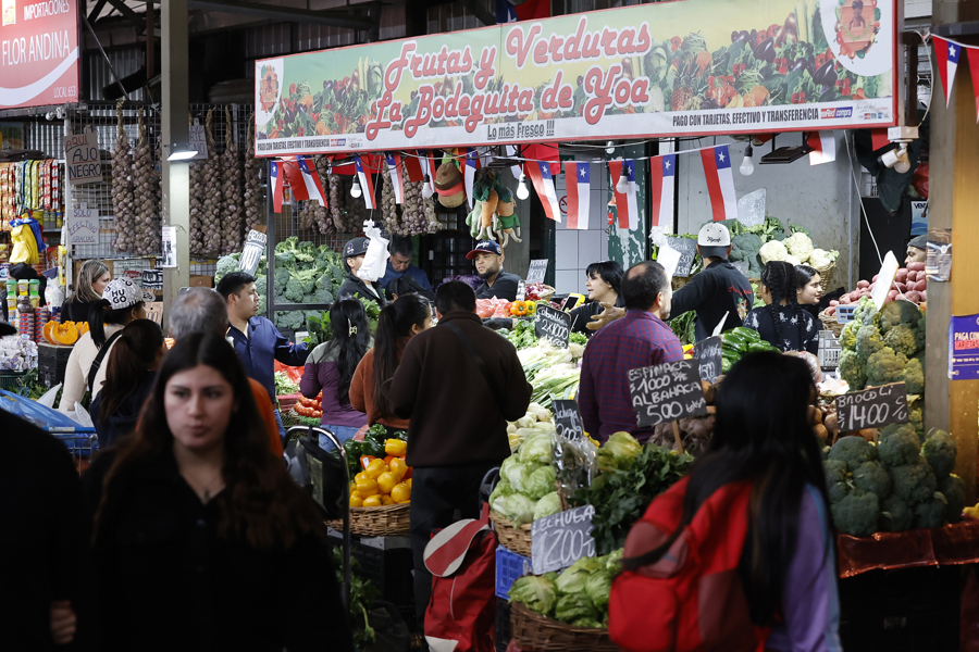 La economía chilena resiente en alimentos y transporte el alza petrolera