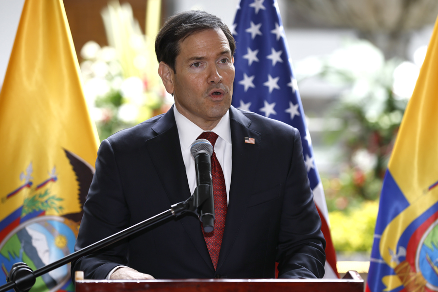 Noboa condecora a Marco Rubio en Ecuador y alaba su capacidad de resolver problemas