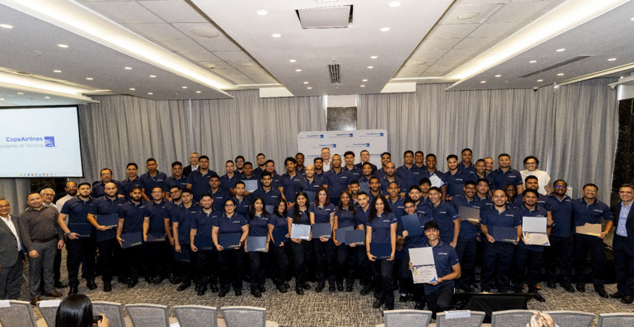 La panameña Copa Airlines forma a 65 nuevos técnicos aeronáuticos en su academia