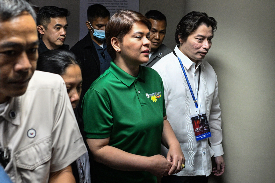Un tribunal de Filipinas ordena arrestar a Sara Duterte por amenazas a Marcos Jr