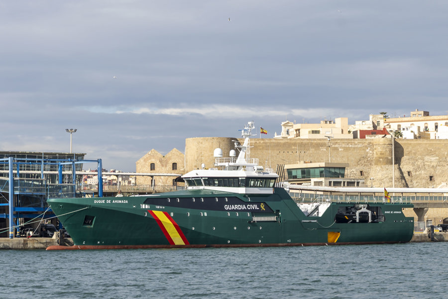 Frontex despliega un buque de la Guardia Civil en el Canal de la Mancha por primera vez