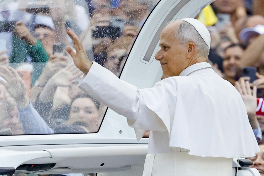 El papa continúa su óptima recuperación pero se desaconseja su viaje en helicóptero a Asís