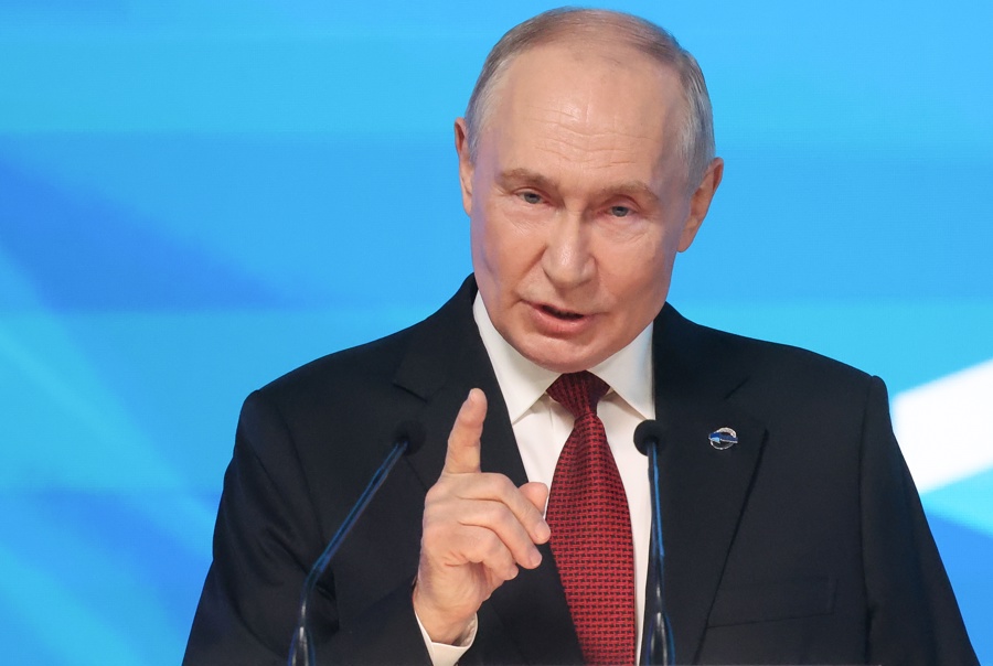 Putin advierte que empleará "todo su arsenal" en caso de ataque a cualquier región rusa