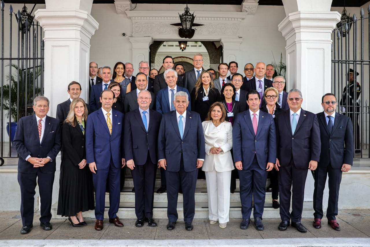 Foro Económico Mundial destaca a Panamá como hub regional bajo el liderazgo de presidente Mulino