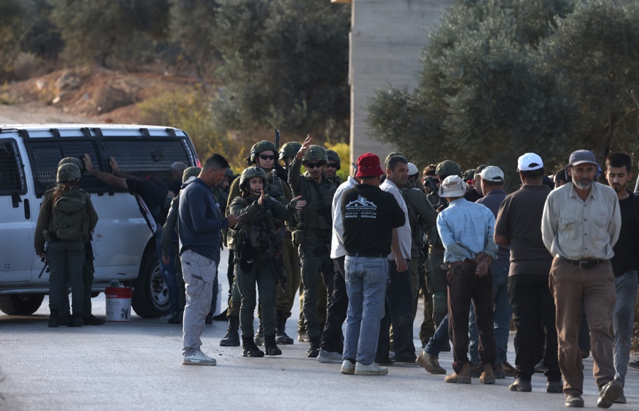 El candidato demócrata Brad Lander denuncia haber sido detenido por Israel en Cisjordania