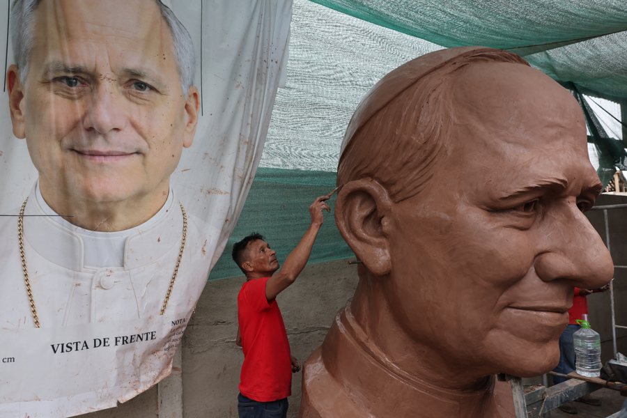 La estatua más grande del mundo en honor al papa León XIV toma forma en Perú