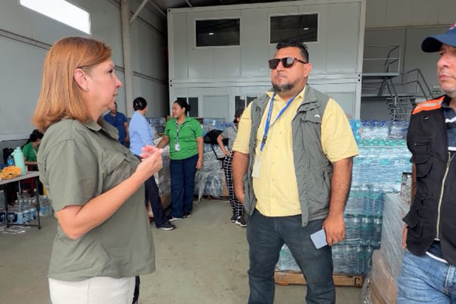 Sismo y lluvias obligan a evacuar familias en Veraguas; Gobierno activa puente aéreo