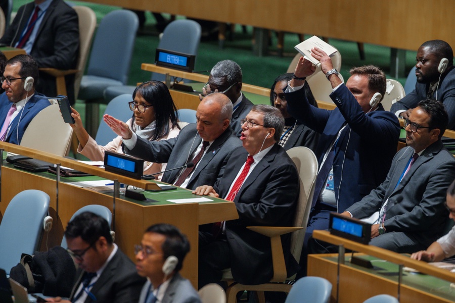 El canciller de Cuba acusa a EE.UU. de "burdas mentiras" en la Asamblea de la ONU