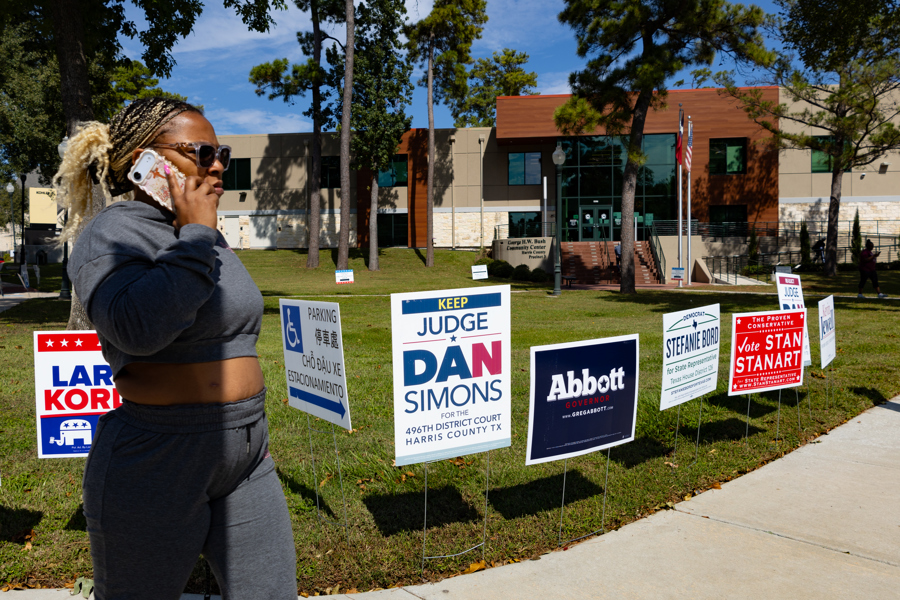 Texas bate récords de voto anticipado en varios condados en plena pugna por el Senado