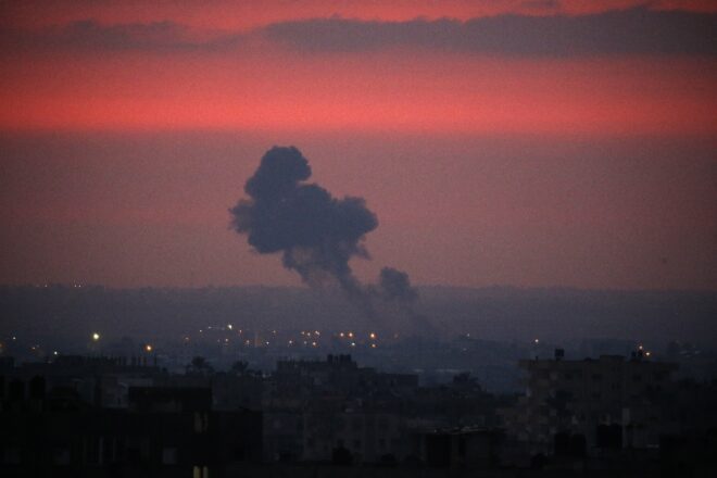 Al menos dos heridos tras disparo de dos cohetes desde Gaza hacia Israel