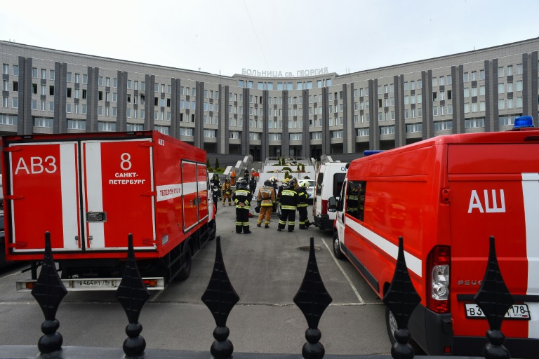 Cinco muertos en el incendio de un hospital en San Petersburgo