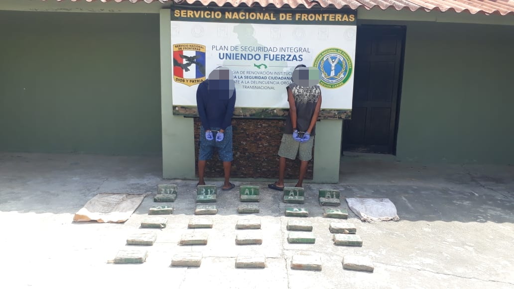 Dos panameños aprehendidos con supuesta droga en Guna Yala