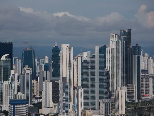 Actividad económica de Panamá creció 11.67% en enero de 2022