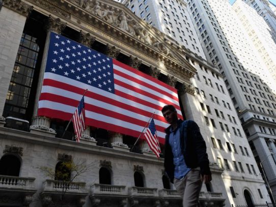 Wall Street terminó en rojo ante parálisis sobre nuevo plan de ayuda económica