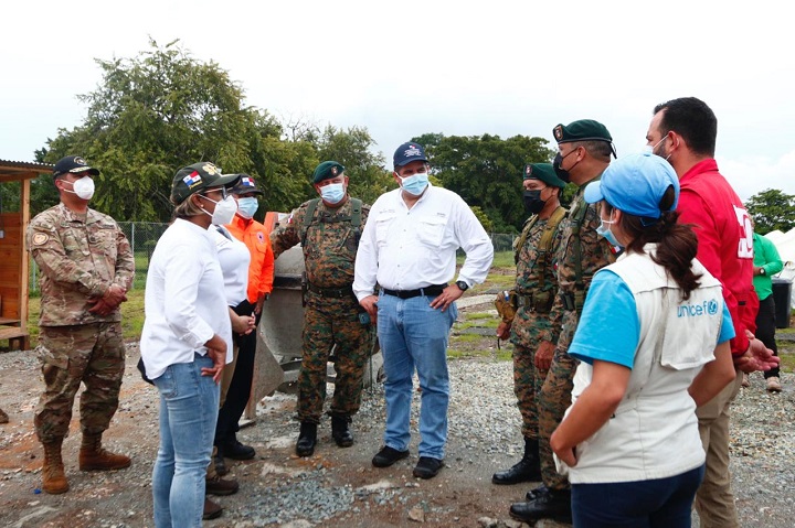 Inicia reubicación de migrantes en nuevo campamento de San Vicente en Darién