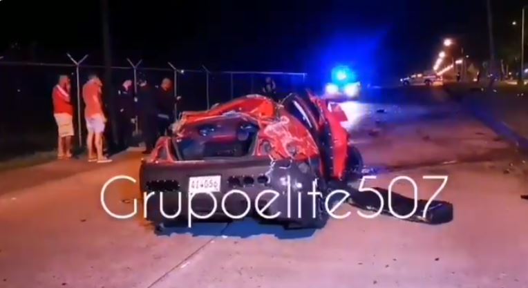Hombre muere al salir disparado desde su auto en la Avenida La Amistad