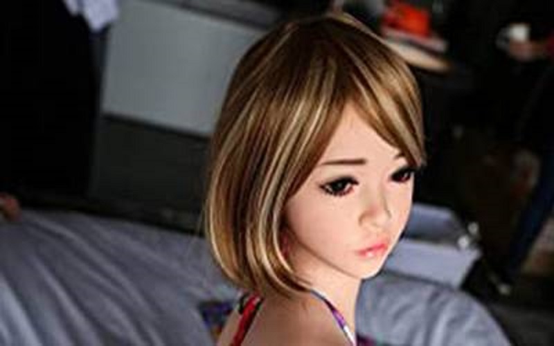 Amazon Francia retira muñecas sexuales con aspecto de niñas
