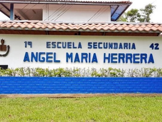 Comisión Interinstitucional recomienda reapertura de la Esc. Ángel María Herrera