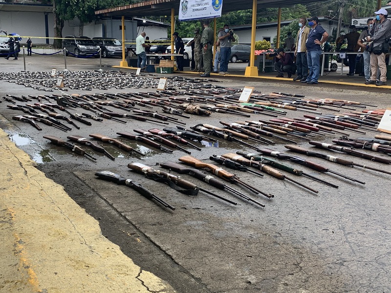 Estamentos de seguridad destruyen 686 armas de fuego de diversos calibres