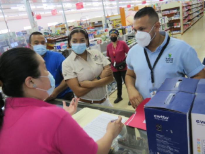 Minsa multa a supermercados en Arraiján por incumplir medidas contra el Covid-19