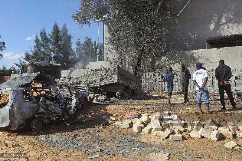Siete muertos, entre ellos cinco extranjeros, en ataque aéreo en Libia