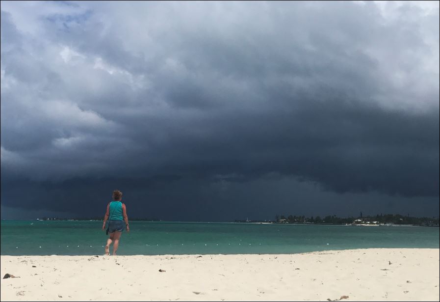 Alerta de tormenta tropical para el norte de Bahamas, devastado por Dorian
