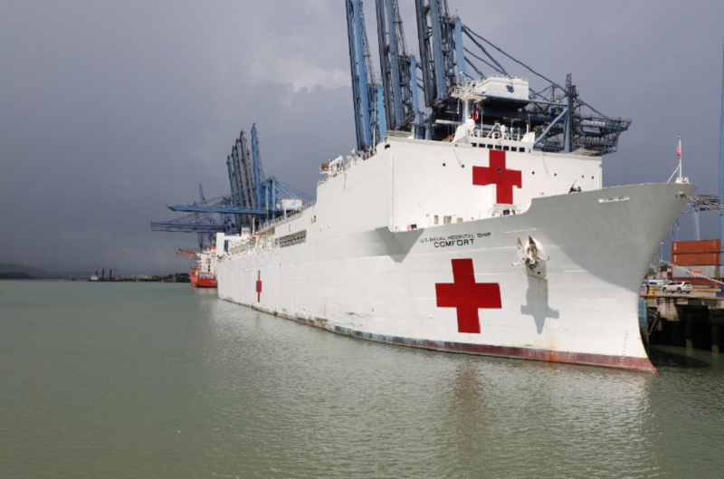 Buque hospital de marina estadounidense llegó a Panamá