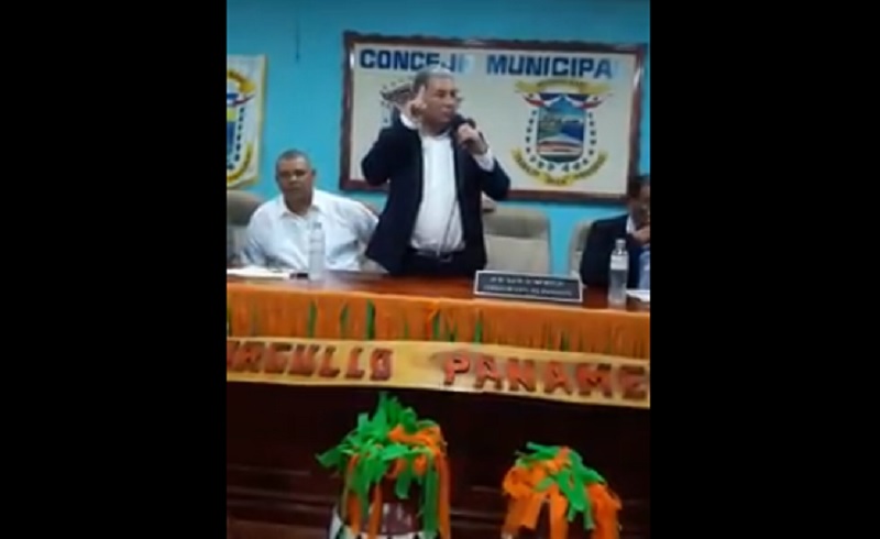 Alcalde de Barú denuncia quiebra y despidos del 50% del personal