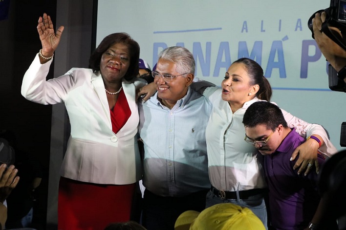 José Blandón reconoce su derrota y anuncia candidatura para el 2024