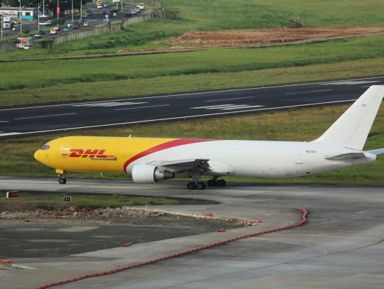 Empresa logística DHL traerá a Panamá flota de aviones Boeing 767