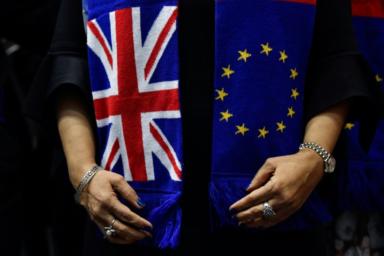 La UE y Reino Unido reanudan una incierta negociación del Brexit por el coronavirus