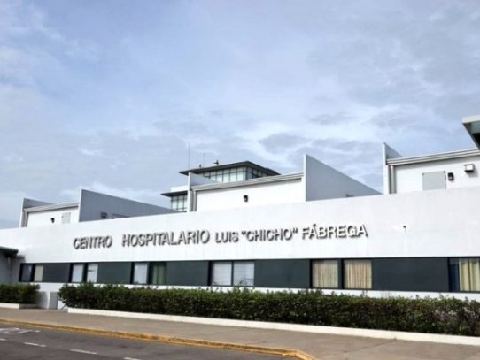 Funcionarios denuncian a jefa encargada del Hospital Luis Chicho Fábrega
