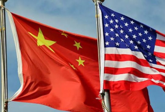 FMI advierte que guerra comercial EEUU-China "amenazará" crecimiento mundial de 2019