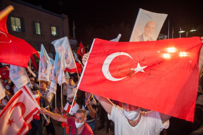 Turquía celebra la victoria de su protegido en Chipre del Norte