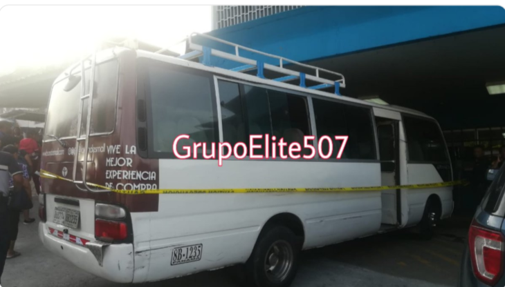 Matan a un adolescente dentro de bus coaster en Samaria, San Miguelito
