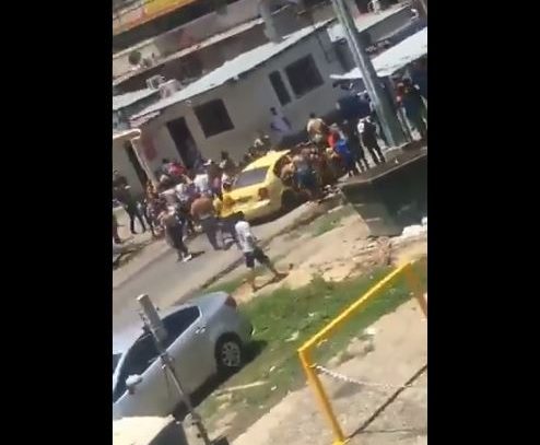 Sujetos abordo de un taxi abalearon a hombre en El Chorrillo