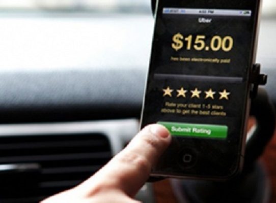 Uber reporta 892 millones en beneficios trimestrales