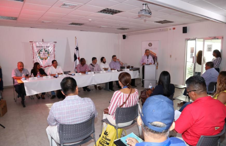 Presentan 40 propuestas en consultas sobre reformas constitucionales en Bocas