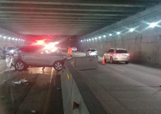 ENA habilita un solo carril en túnel del Corredor Sur tras colisión múltiple