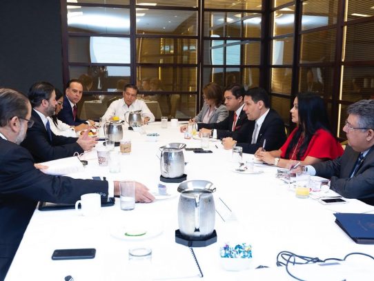 Presidente Cortizo inicia reuniones con ejecutivos de la banca internacional