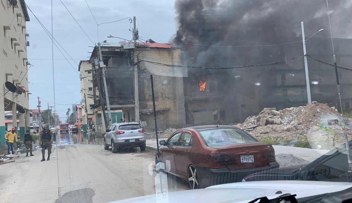 Incendio en caserón en la provincia de Colón