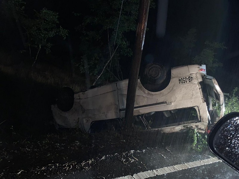 Un muerto y 11 heridos por accidente vehicular en Boquerón