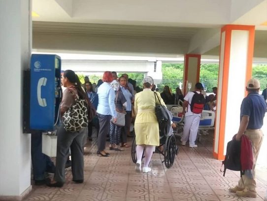 Hospital San Miguel Arcángel es evacuado por posible fuga de gas