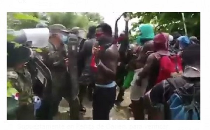 Enfrentamientos entre migrantes y el Senafron en Darién