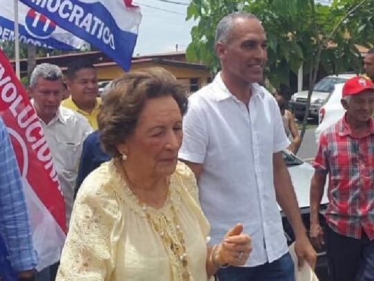 MEDUCA confirma nombramiento de Susana Richa, ganará $4 mil mensuales