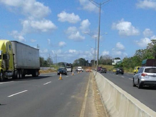 MOP anuncia trabajos en la autopista Arraiján - La Chorrera por remoción de barrera