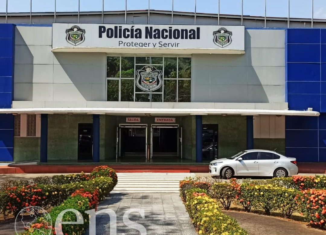 Vídeo: Agreden a policías en una actividad folclórica en Herrera