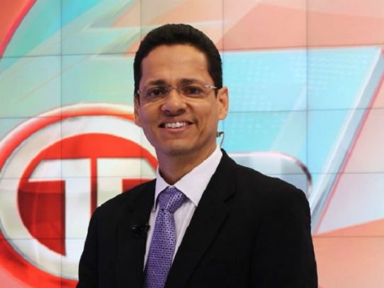 Alvaro Alvarado se retira del noticiario
