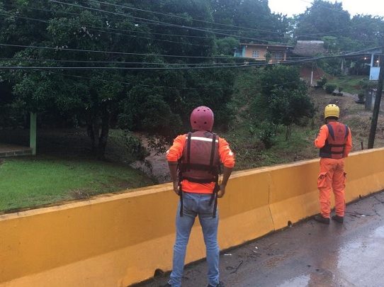 Cuatro desaparecidos e inundaciones en diferentes puntos del país por fuertes lluvias